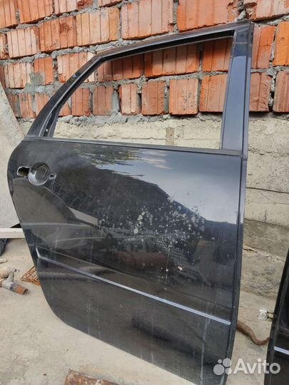 Двери на Ладу Гранту