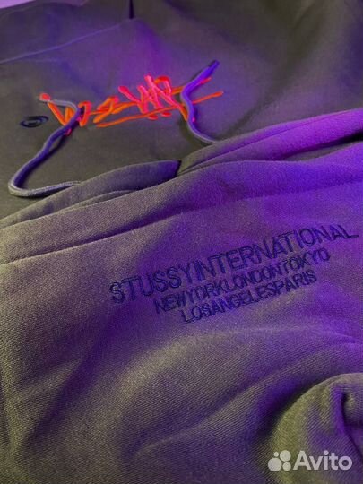 Худи Stussy с вышивкой в наличии