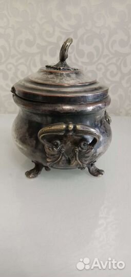 Медная шкатулка