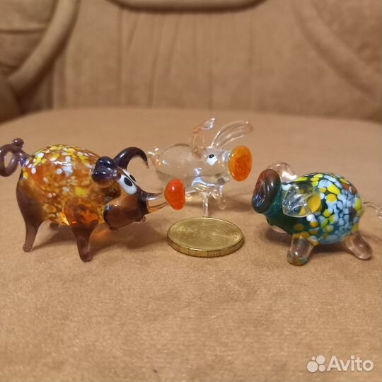 Стеклянные фигурки животных