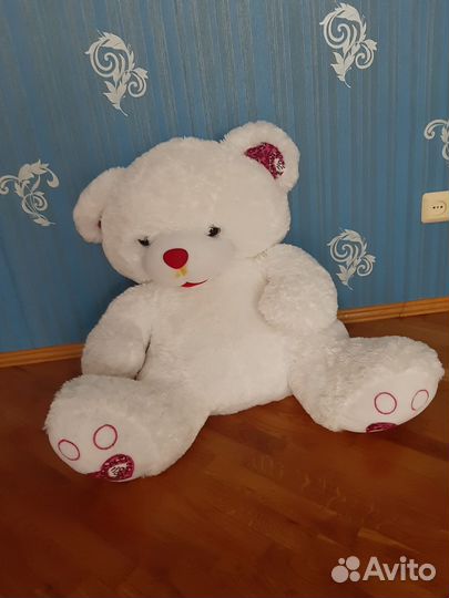 Плюшевый медведь