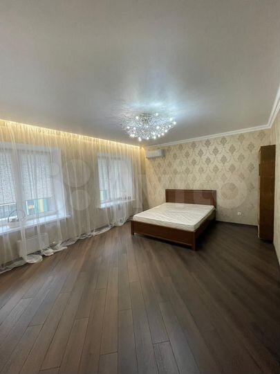 2-к. квартира, 75 м², 6/10 эт.