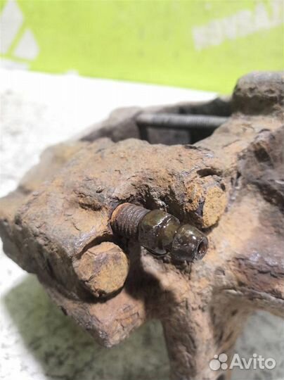 Суппорт задний правый Мерседес Бенз 210 Е-класс