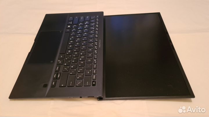Ноутбук Asus ExpertBook B9400CEA