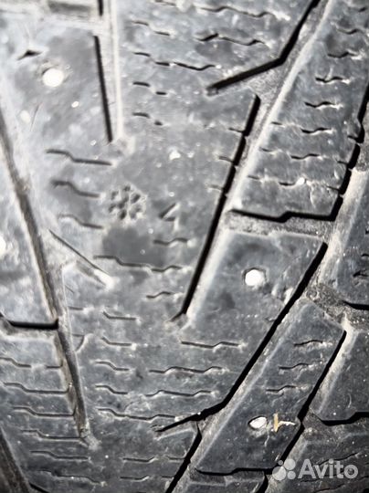 Nokian Tyres Hakkapeliitta 7 SUV 225/65 R17