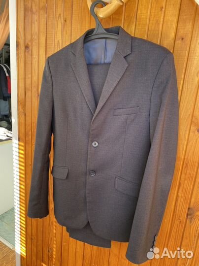 Школьный костюм