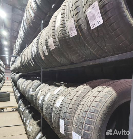 Goodyear Vector 4Seasons 205/50 R17 89Y