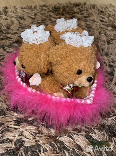 Корзинка с мишками