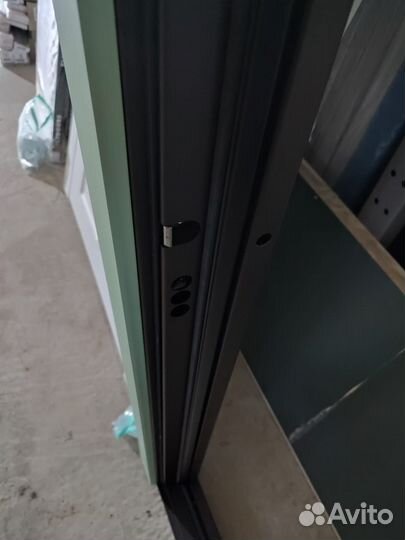 Металлическая дверь бу