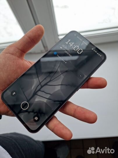 Nothing Phone 1, 8/128 ГБ