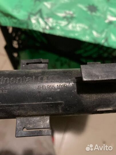 Форсунка омывателя фары П Audi A8 4H0955102B