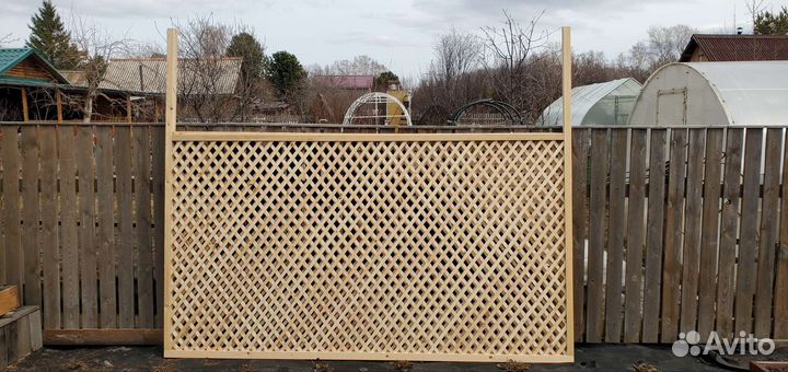 Шпалера деревянная