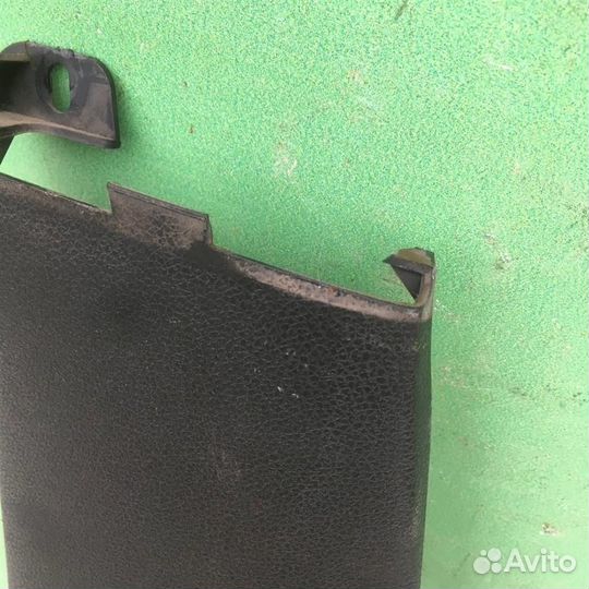 Обшивка стойки Форд Мондео 3