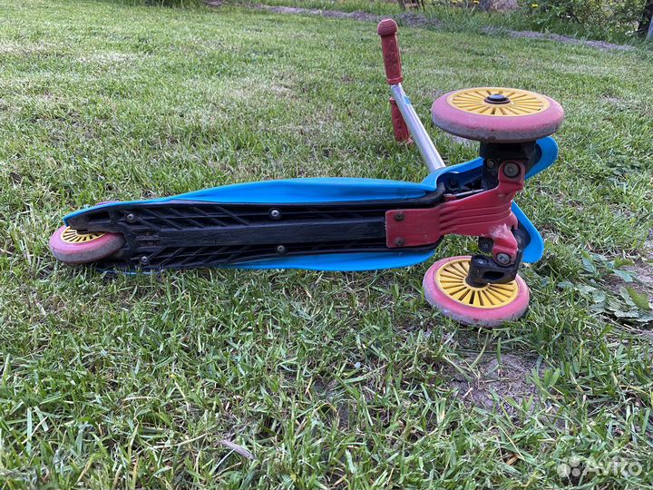 Самокат 3 колесный