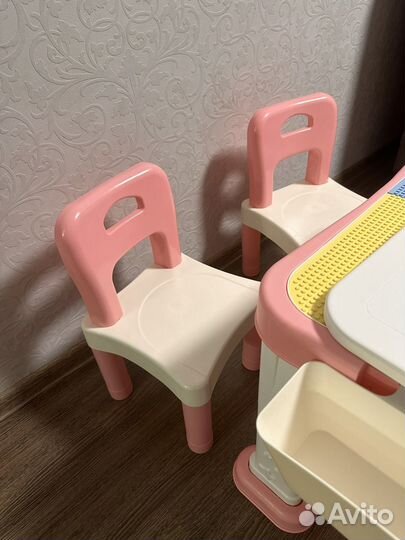 Детский стол и стулья lego