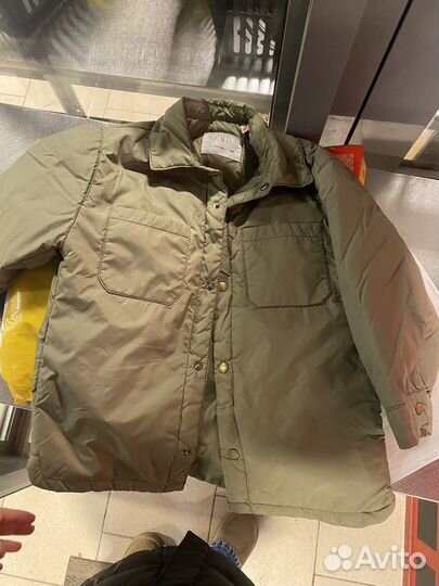 Куртка zara 104