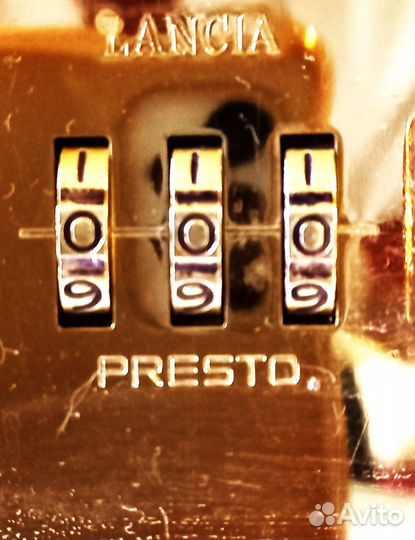 Чемодан. Винтаж