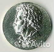 Настольная медаль. 