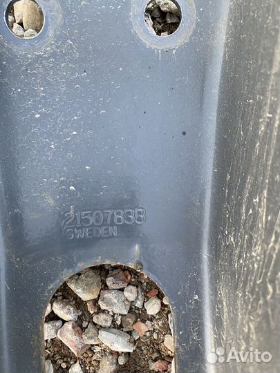 Volvo fm кронштейны переднего амортизатора