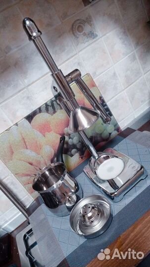 Соковыжималка пресс kunzhel для цитрусовых