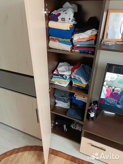 Стенка под телевизор