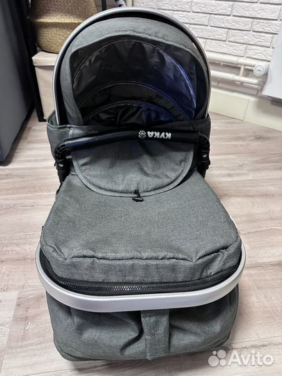 Коляска 3 в 1 бу кука