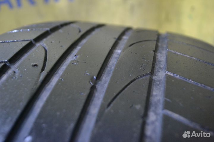Bridgestone Potenza RE050 215/45 R17