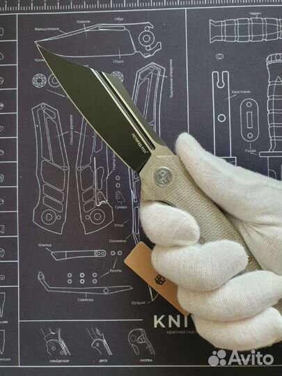 Складной нож Petrified Fish PF939