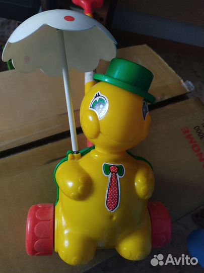 Игрушка Черепаха каталка с ручкой