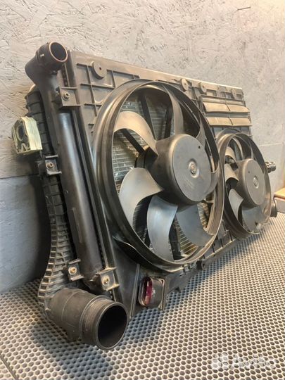 Кассета радиаторов Volkswagen Golf R cdlc 2012