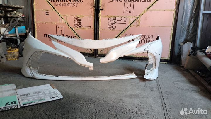 Бампер передний Тойота Камри