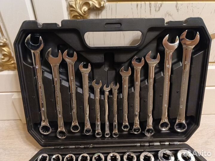 Набор инструментов на подарок