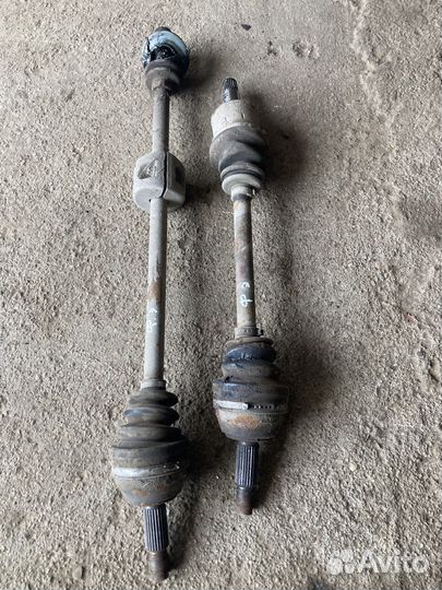 Шрус, полуось ford escort 1.4 93 год