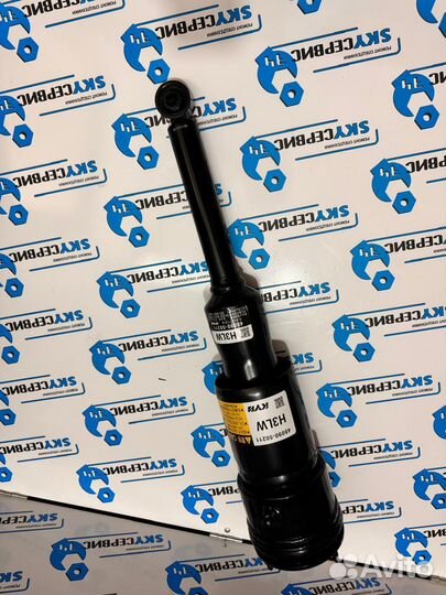 Пневмостойка Lexus LS левая задняя