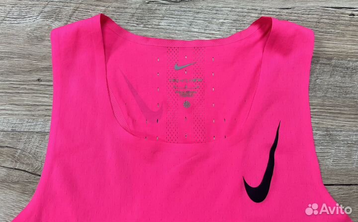 Nike женская суперлегкая спортивная майка