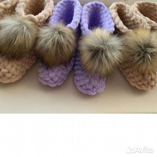 Вязанные валеночки ручной работы