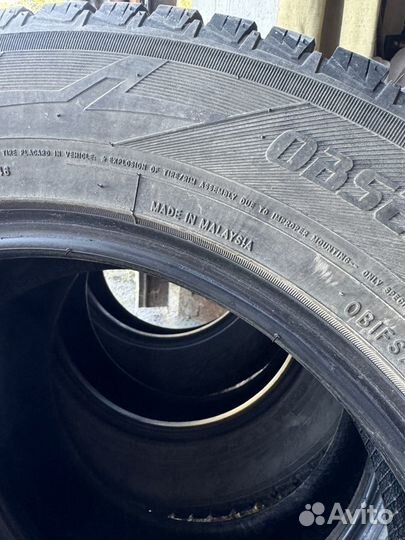 Toyo Observe Ice-Freezer SUV 225/65 R17