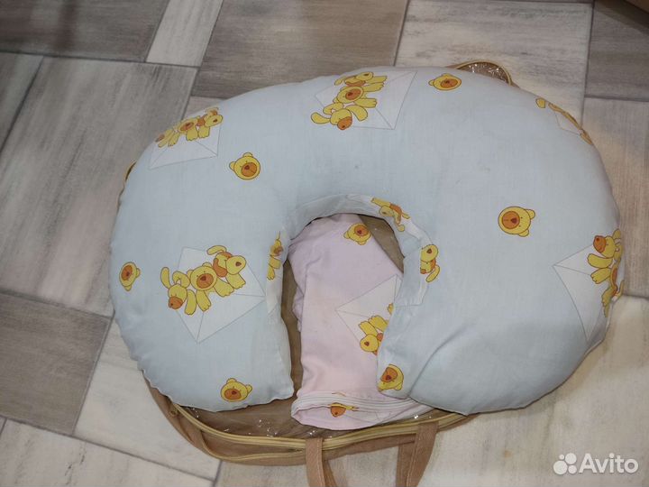 Подушка для кормления