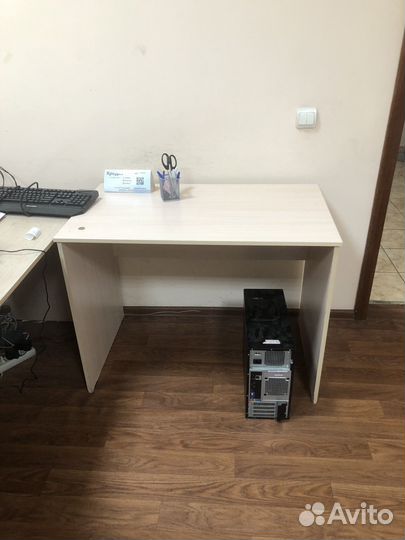 Офисная мебель и оргтехника бу