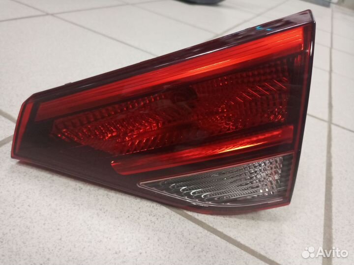 Фонарь задний правый Kia Rio X-Line