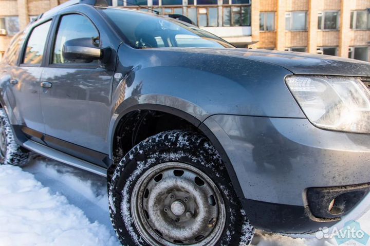 Защитные накладки на арки Renault Daster 2011-2015