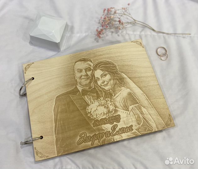 Фотоальбом из дерева на заказ