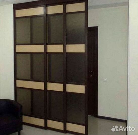 Раздвижные перегородки в гардеробную, шкаф