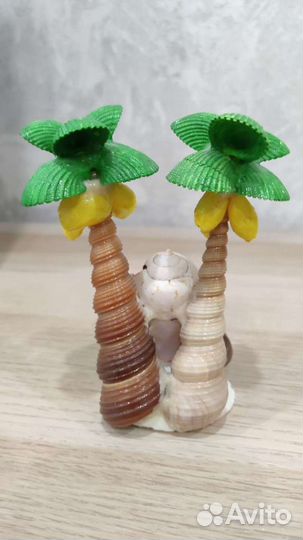 Статуэтка из ракушек