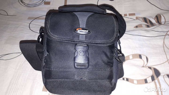 Продаю,обьектив Кэнон 17-55 is usm, штатив,сумку