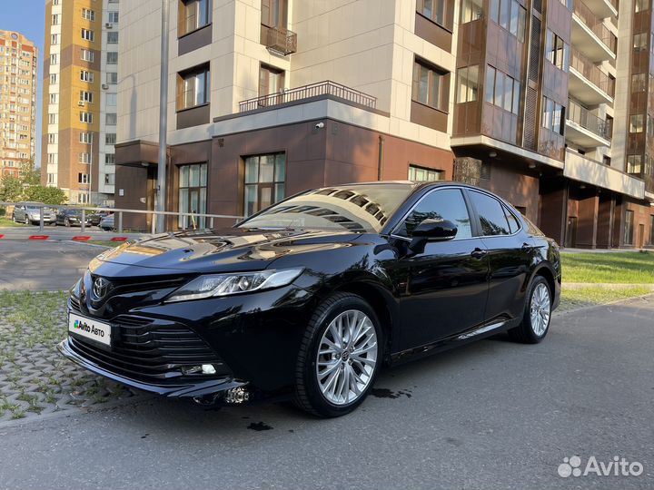 Toyota Camry 2.5 AT, 2018, 120 000 км