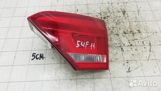 Фонарь правый крышки багажника volkswagen passat B