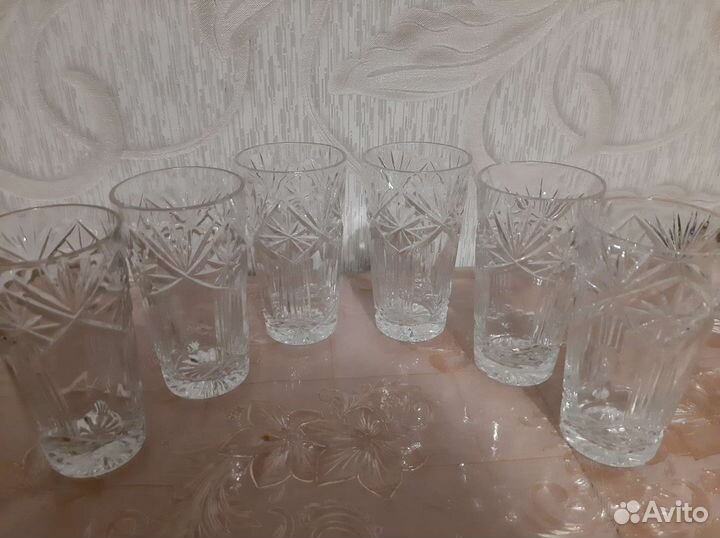 Хрустальные стаканы