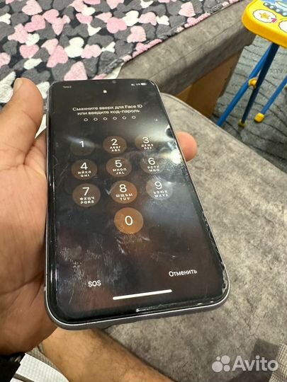 Мобильные телефоны бу iPhone 11