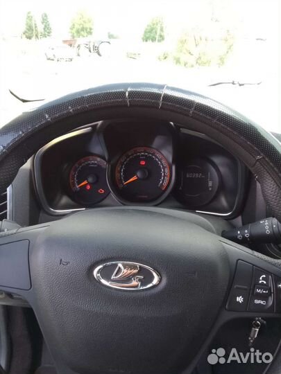 LADA XRAY Cross 1.8 МТ, 2020, 60 000 км